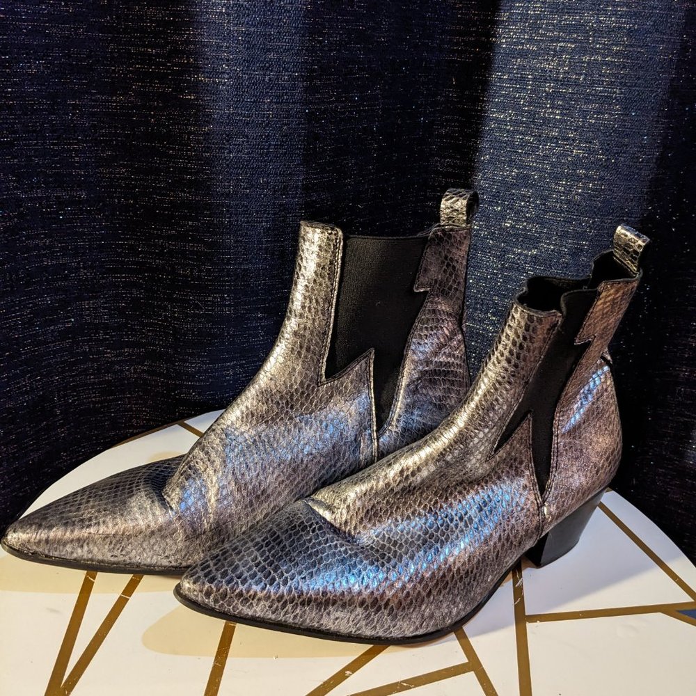 ASOS Leather Snake Silver Chelsea Leather Mens Boots Pointed Toe Glam Rock 10 - Picture 7 of 8